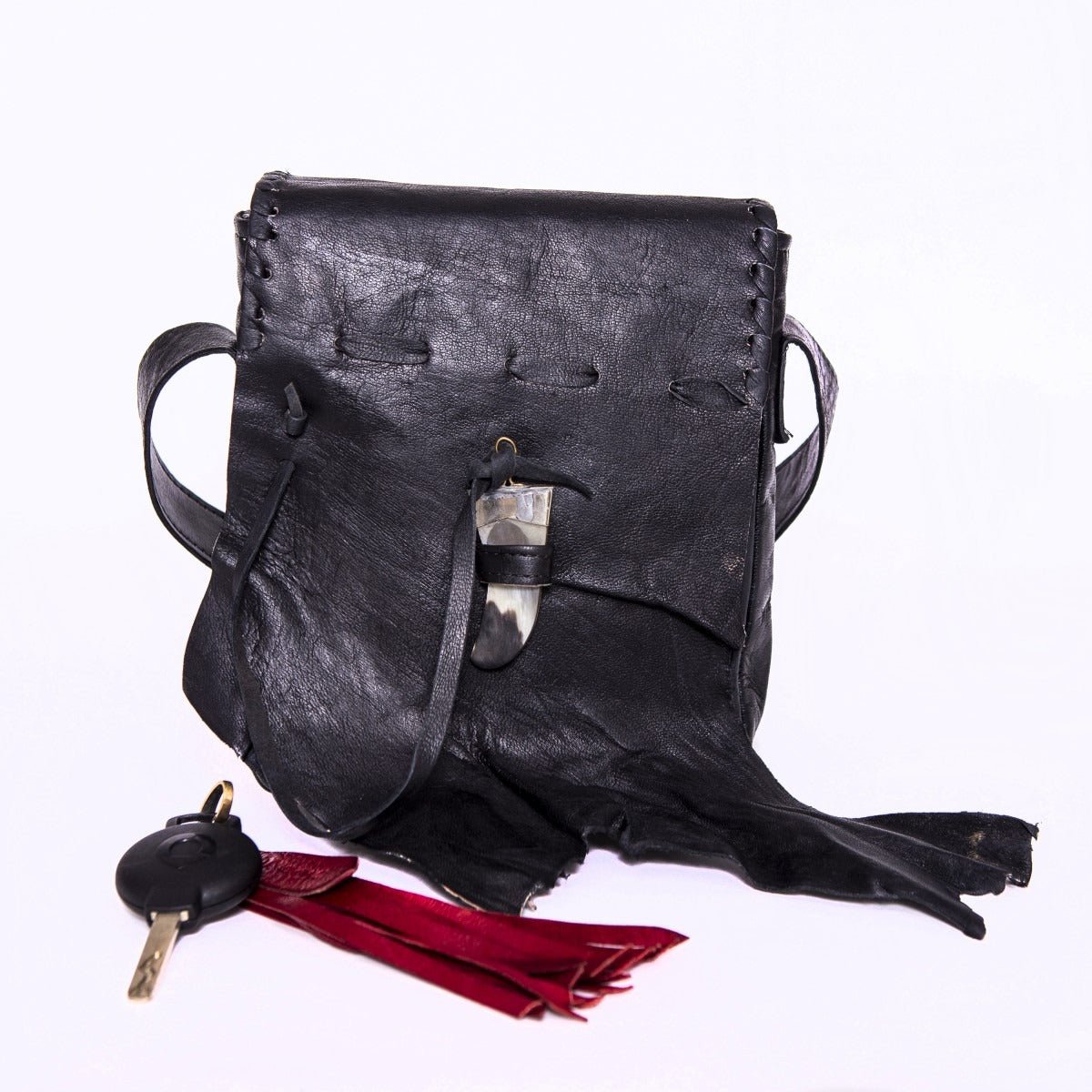 Leren Schoudertas 'Qabli' – Unieke Sluiting van Been – Saffiaanleer – 18x22 cm