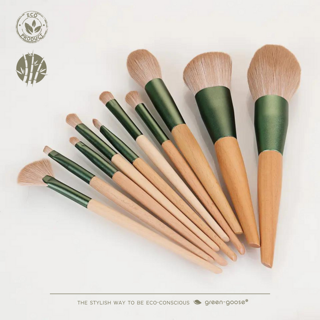 Complete Bamboe Make-up Borstelset – 11-delig – Inclusief Vegan Suède Houder & Katoenen Zakje