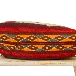 Premium Alpacawollen Kussen – Native Quilotoa Red (inclusief binnenkussen